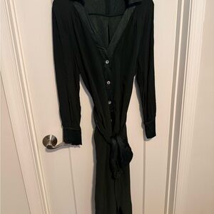 Elegant Green Button-Up Dress